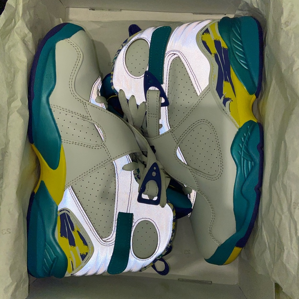 women’s air jordan retro 8